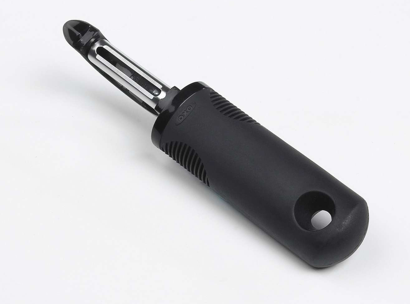 A view of the OXO peeler with an ergonomic handle.